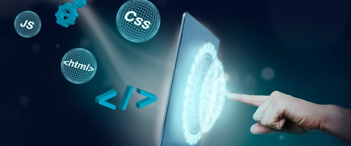 Persona-tocando-pantalla-de-laptop-e1738905744543